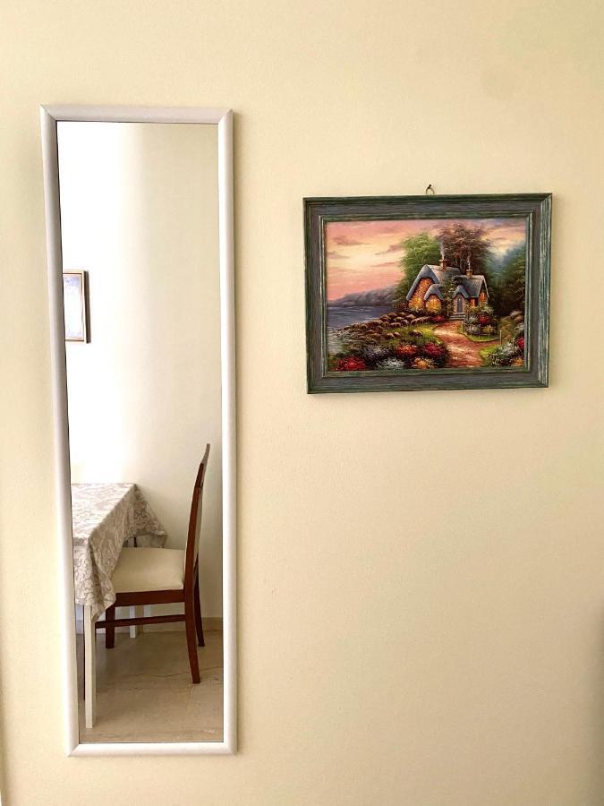 Quiet Near Subway And Acropolis 2 Bedrooms Apt Athens Exterior photo
